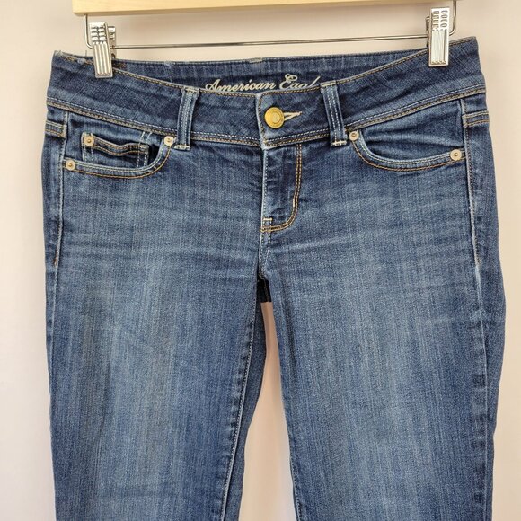 American Eagle Slim Bootcut Jeans Medium Wash Size 6 - Picture 3 of 15
